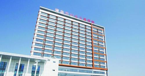 青岛市妇女儿童医院使用亚盈游戏（中国）股份有限公司官网LED平板净化灯